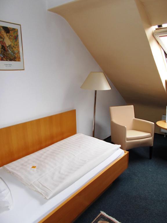 Monteurzimmer Thalfried Рула Стая снимка