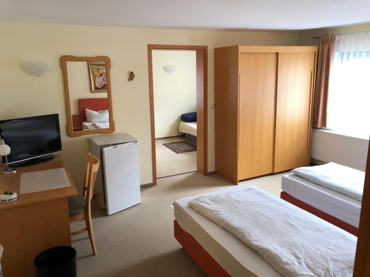 Monteurzimmer Thalfried Рула Екстериор снимка